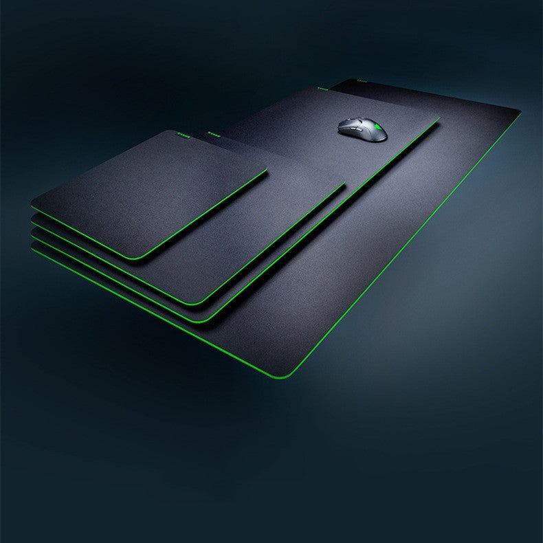 Razer Heavy  V3 Gaming Large Gaming Mouse Pad